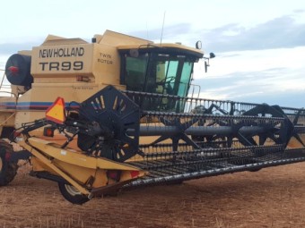 New Holland TR99 Header Only