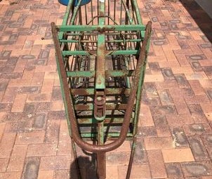 Ruddweigh weighing and drafting box