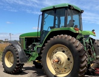 John Deere Tractor 7800