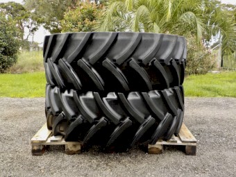 2 x Continental Contract AC65 540/65 R38 Heavy Lug Tractor Tyres