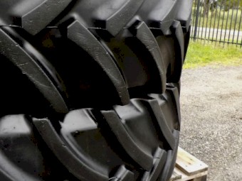 2 x Continental Contract AC65 540/65 R38 Heavy Lug Tractor Tyres