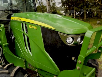 10/2015 John Deere 6100 RC 4x4 110 hp Tractor