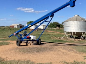 Parkes Steel 41 FT x 8” Hydraulic Drive Auger