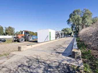 Land with Public Weighbridge