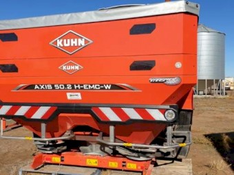 2020 Kuhn Axis 50.2 H-EMC-W VS PRO Spreader