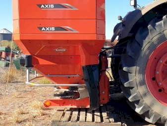 2020 Kuhn Axis 50.2 H-EMC-W VS PRO Spreader