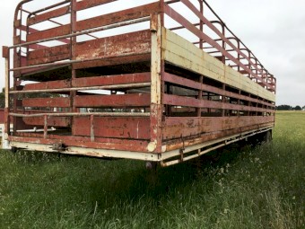 McGrath 1axle flat top with stock crate