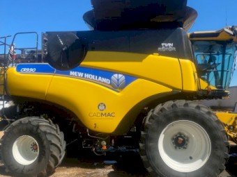 2017 CR 9.90 New Holland 