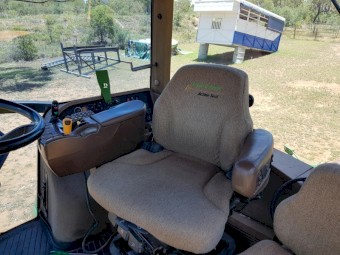 2006 John Deere 8530 Tractor