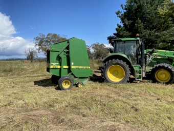 John Deere round baler