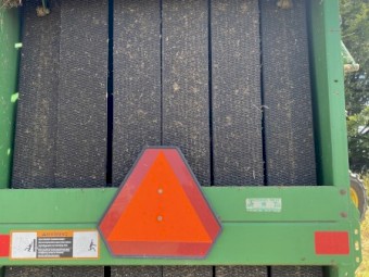 John Deere round baler