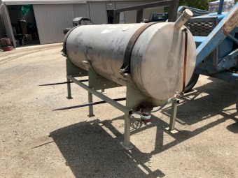 Portable diesel tank