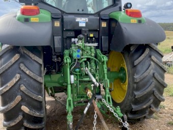 2014 John Deere 140M Tractor