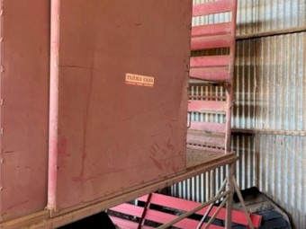 2 Deck Stock Crate 16ft with 4ft above Cabin