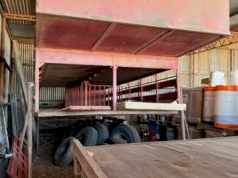 2 Deck Stock Crate 16ft with 4ft above Cabin