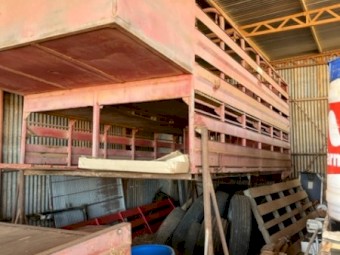 2 Deck Stock Crate 16ft with 4ft above Cabin