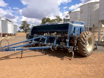Agrowdrill AD95 Seeder