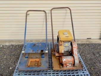 2 x Wacker Packer Vibrating Plate Compactors