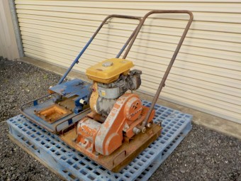 2 x Wacker Packer Vibrating Plate Compactors