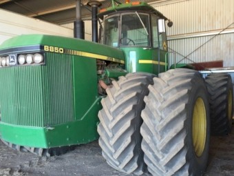 Wanted John Deere 8850 tractor