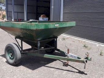 Thornton Feedout Cart