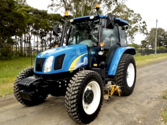 2014 New Holland T5040 4x4 85 hp Tractor