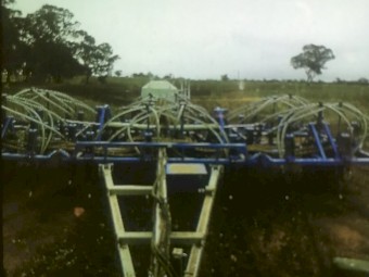 2006 Gason Seeder 1850RT with 2006 Scari-Till Bar