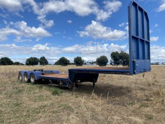 Maxitrans Drop Deck A Trailer