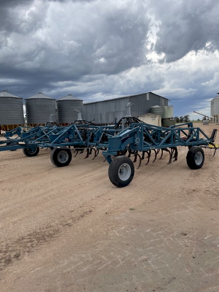 Gyral Agtill 12 metre  T40 series 6 beam