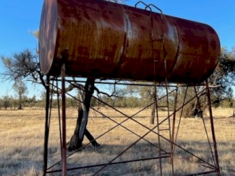 Fuel Tank (approx 1,500 gallons)