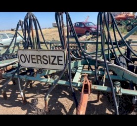 5160 Shearer bar with finger harrows with airseeder box