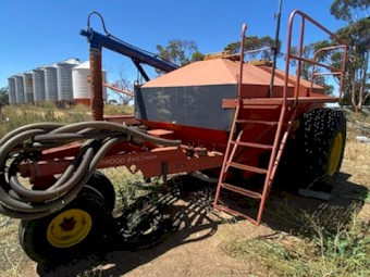Horwood Bagshaw 8000L Airseeder