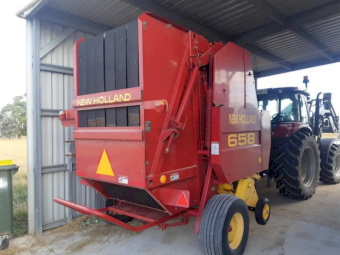Round Baler New Holland 658