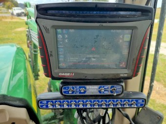 2011 Cropland Pegasus 4024 Boom Spray