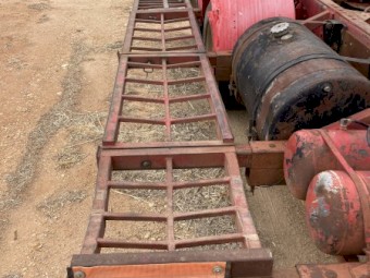 Nissan UD twin steer truck with outriggers