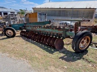 John Shearer 5GP Plough