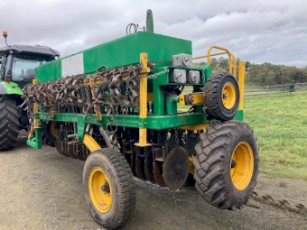 ROCK-HOPPA All Terrain Disc Seeder