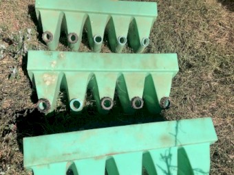 5 calf/lamb milk feeders 