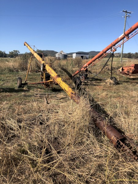 Molbilco 45 ft auger