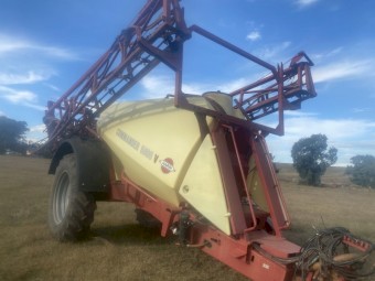2010 Hardi Commander 5000 V Spray Unit