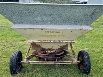 Crump Kurrajong 1000 w. Hungry Boards