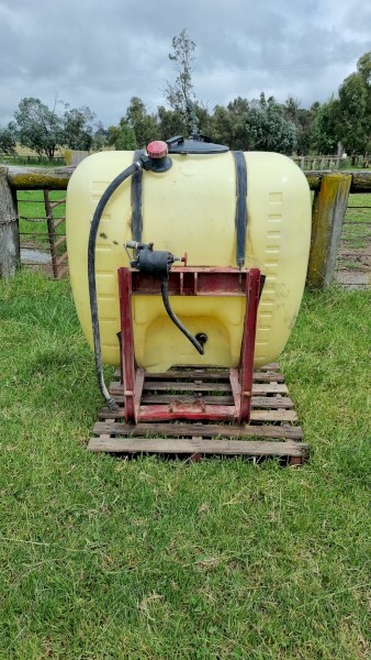 Hardi 600L Tank