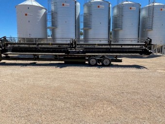 2009 Macdon/Case 2162 40' Flex Draper Front