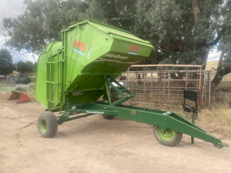 M & S Grain Bag Inloader