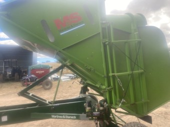 M & S Grain Bag Inloader