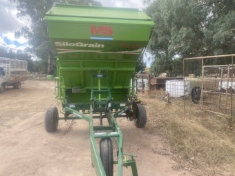 M & S Grain Bag Inloader