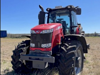 Massey Ferguson 8730 Dyna VT Tractor