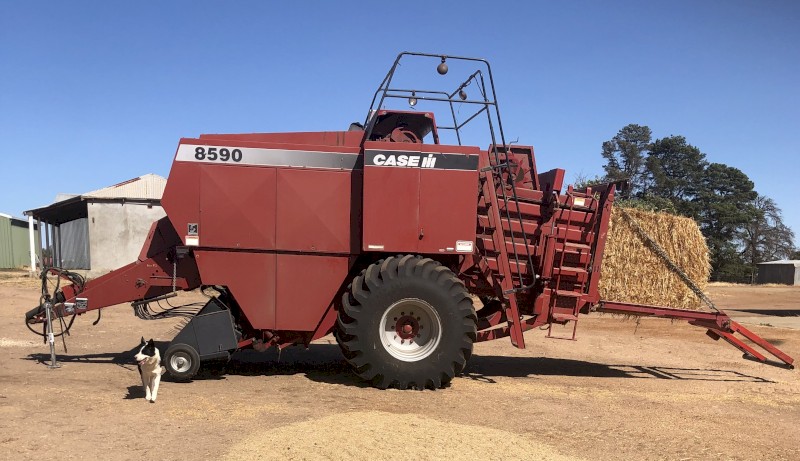 Case IH 8590 Baler