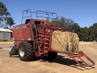 Case IH 8590 Baler