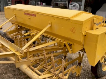 CONNOR SHEA 14 RUN DIRECT DRILL TRAILING SEEDER